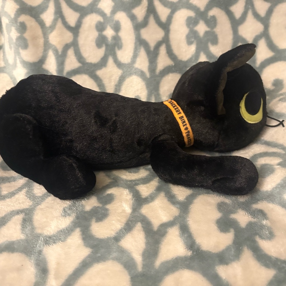 Disney hocus pocus black cat plush